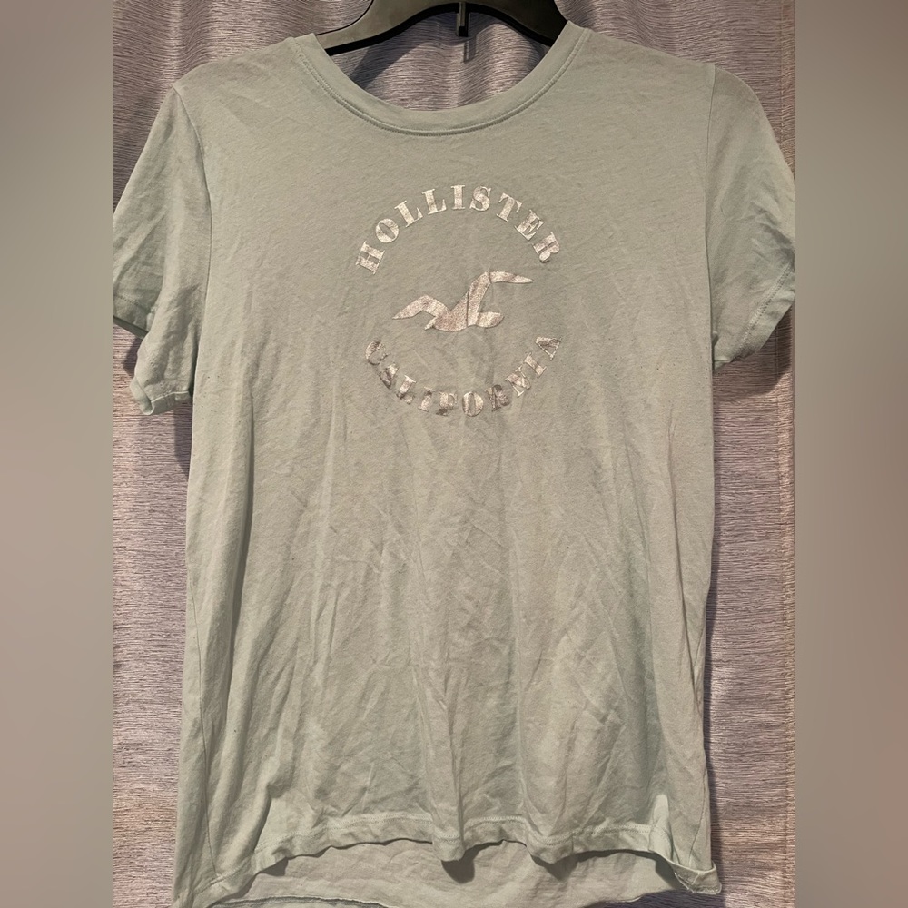 Hollister women’s classic t-shirt